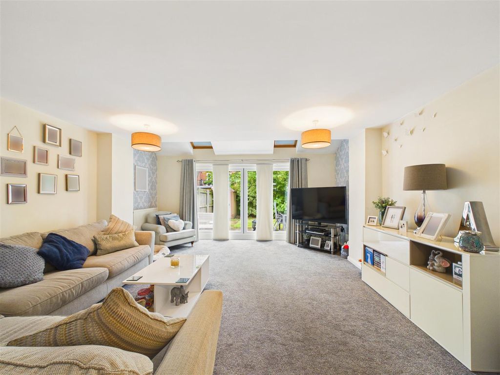 Property photo 3 of 13 35c4B400F4A243Beb791A27Df85ee655_100_Cam03303G0-Pr