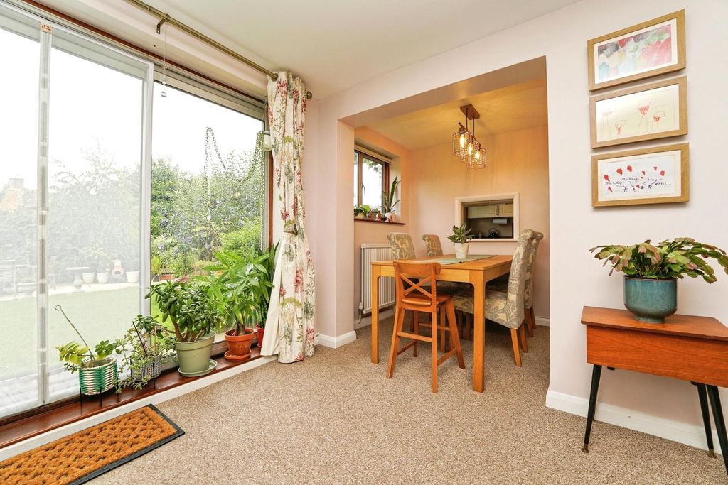 Property photo 3 of 23 Pbox-Img.Jpg