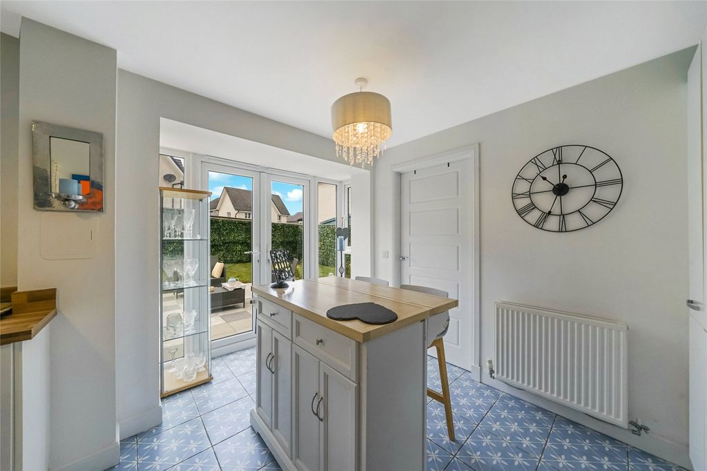 Additional image 10 of 4 bed detached house for saleMarket Street, Stirling, Stirlingshire FK8