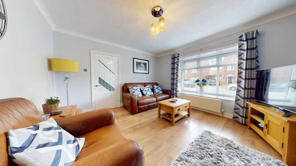 Property photo 3 of 29 5240717