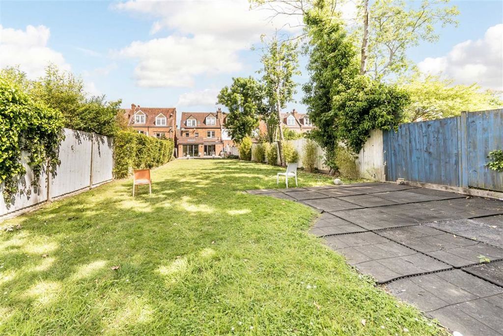 Property photo 1 of 9