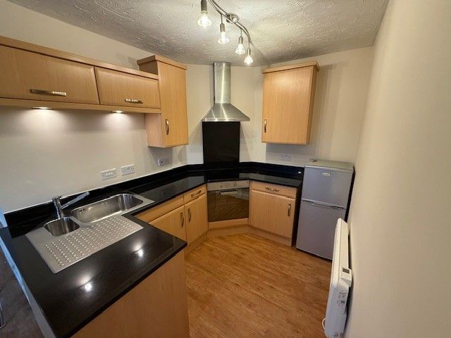 Property photo 2 of 5 1052