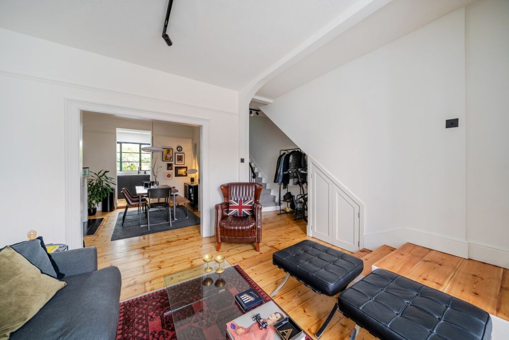 Property photo 1 of 8 1279712 (2)