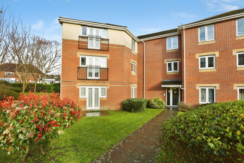 Property photo 3 of 18 Pbox-Img.Jpg