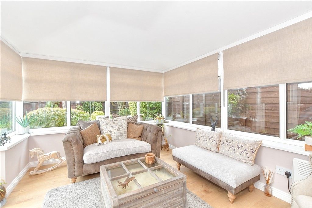 Property photo 1 of 11 Garden Room