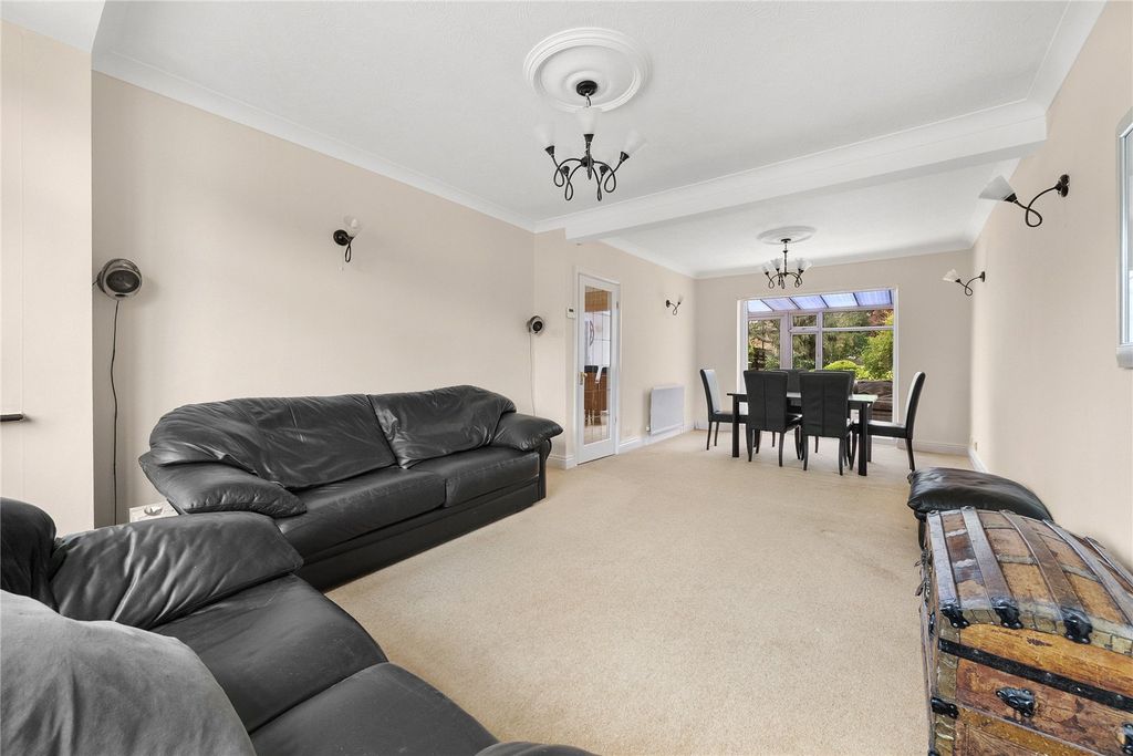 Property photo 3 of 20 Picture No. 11