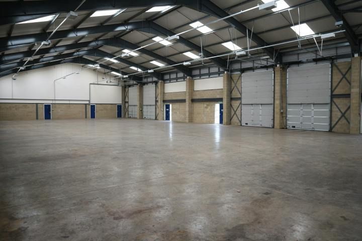 Property photo 3 of 7 Cardiff Road 199213 Warehouse 1.Jpg