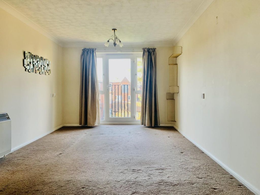 Property photo 3 of 9 6.Jpg