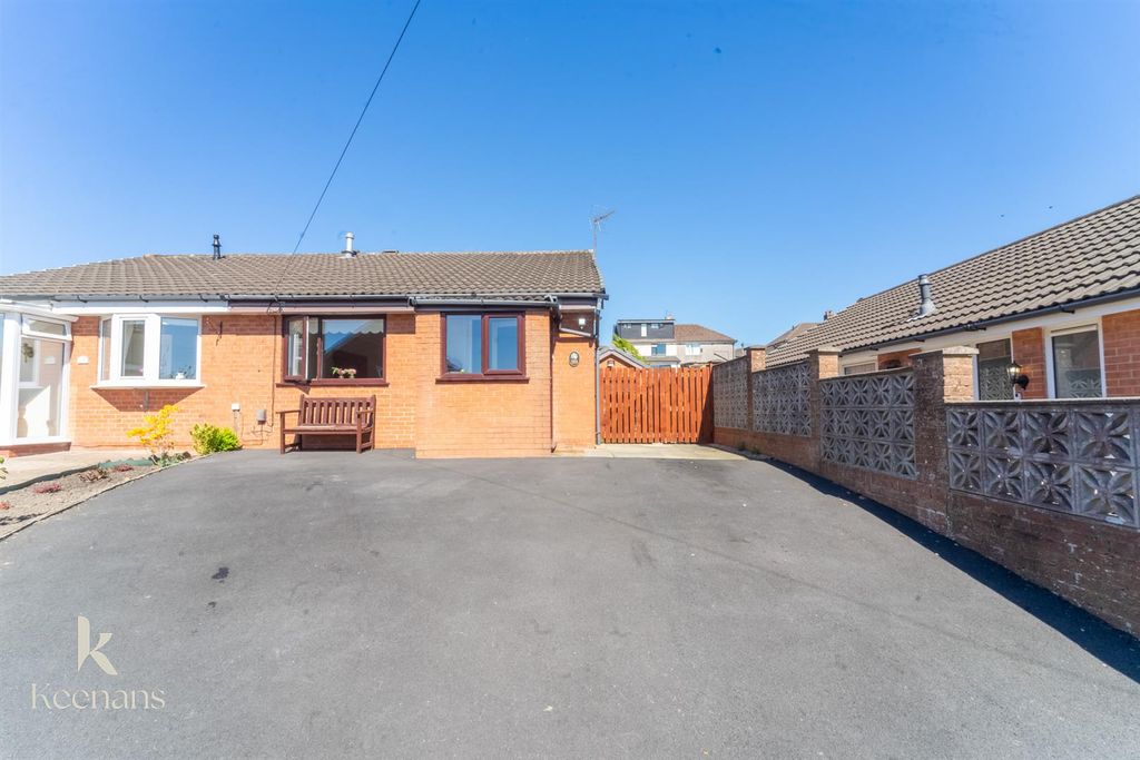 Property photo 2 of 20 Stone Hill-2.Jpg