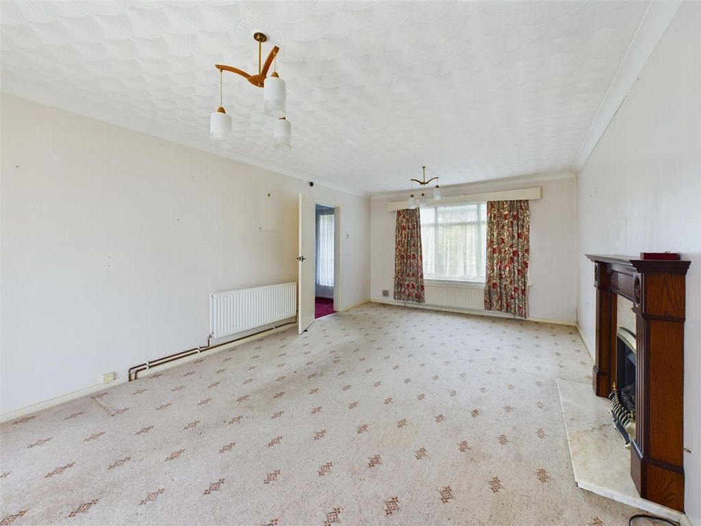 Property photo 2 of 13 Cam04116G0-Pr0007-Still003.Jpg
