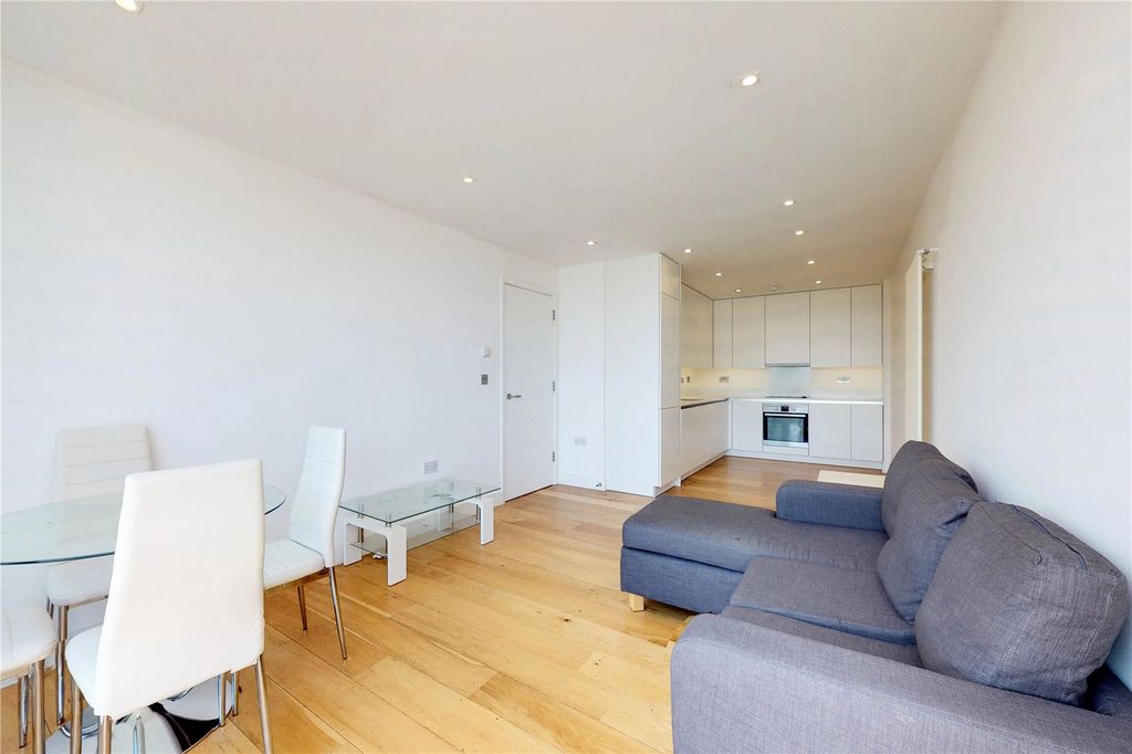 Property photo 2 of 11 Picture No. 08