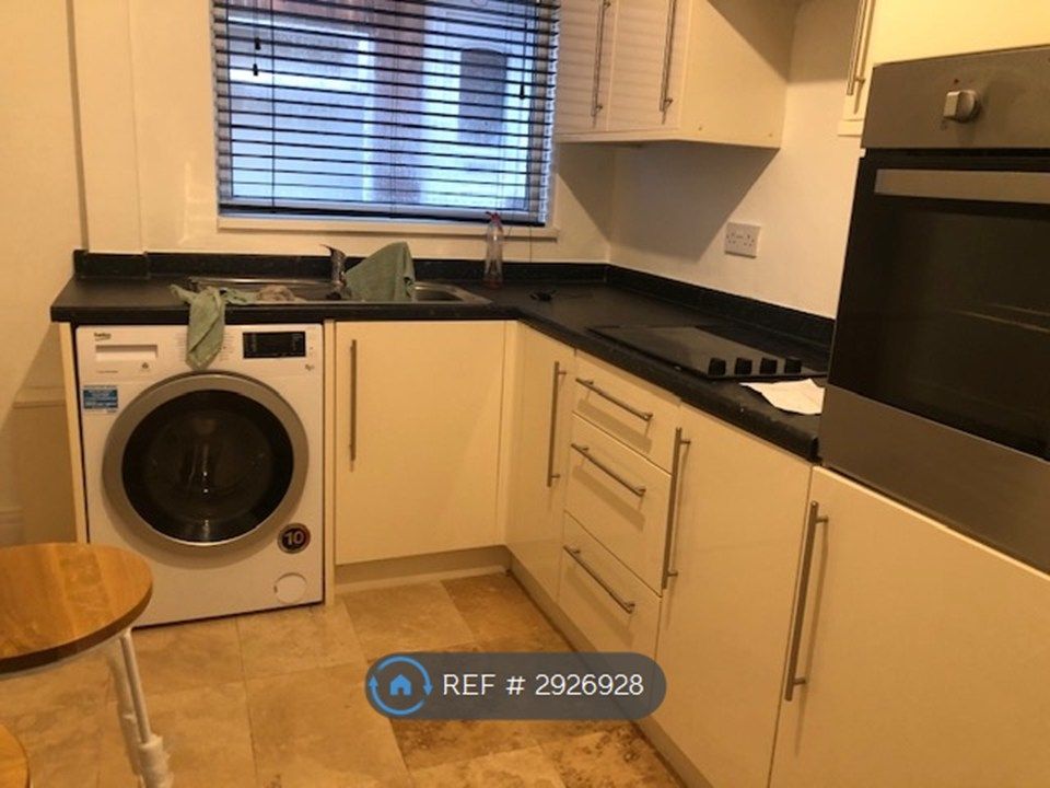 Property photo 3 of 5
