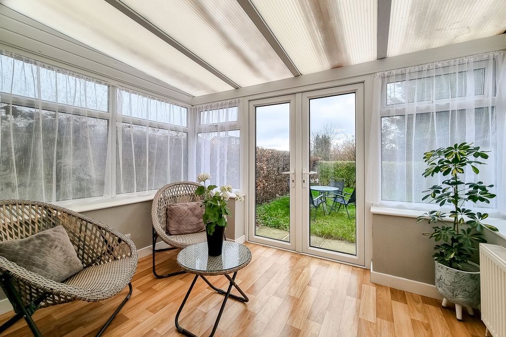 Additional image 11 of 2 bed semi-detached bungalow for salePoplar Crescent, Harrogate HG1