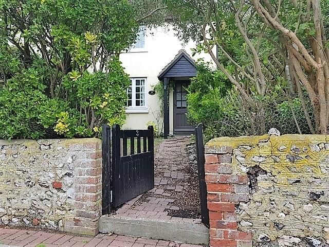 Property photo 2 of 13 Frontage.Jpg