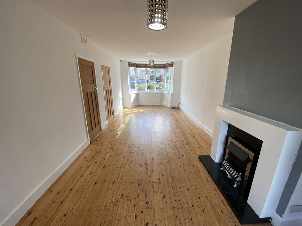 Property photo 2 of 12 Photo 9
