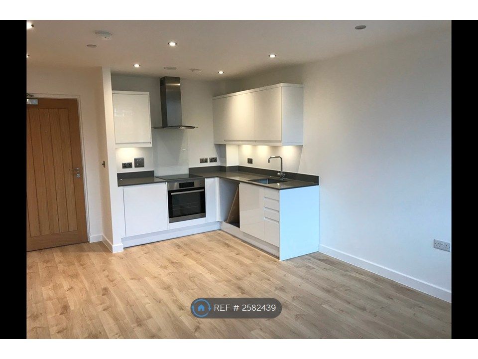 Property photo 2 of 13