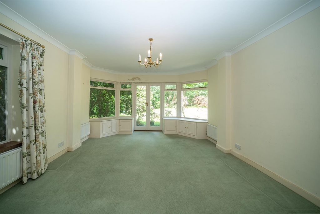 Property photo 2 of 19 Front Reception Room