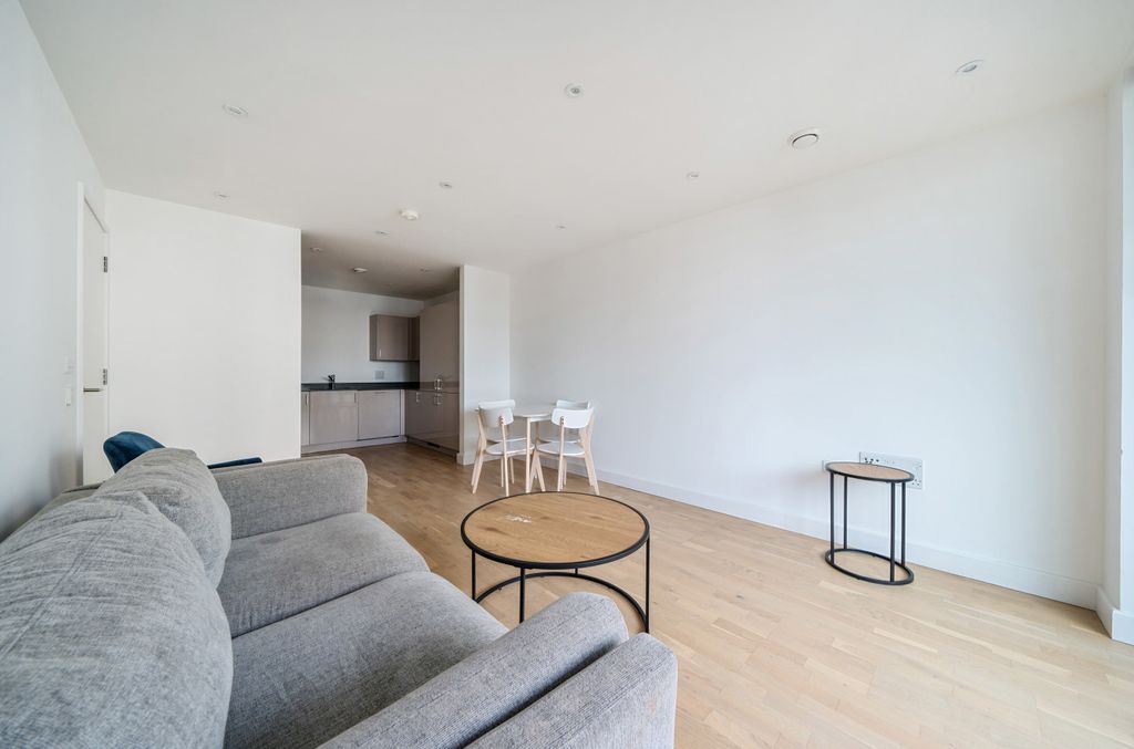 Property photo 3 of 23 1088230 (3).Jpg