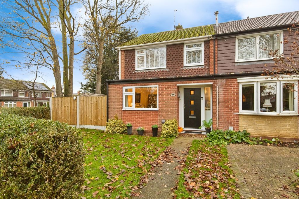 Property photo 1 of 18 Front