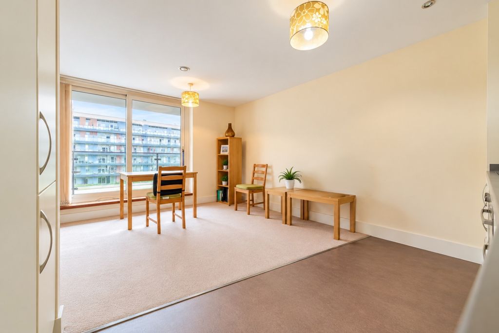 Property photo 3 of 17 Call 02920 454555 To Secure Your Viewing_1