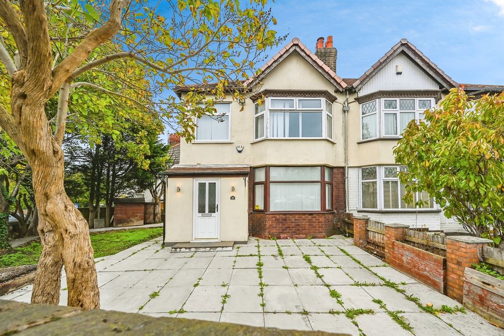 Property photo 1 of 15