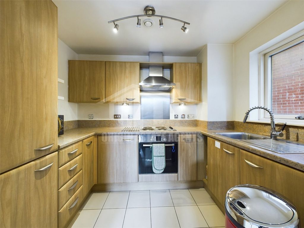 Property photo 3 of 13 Picture No. 11