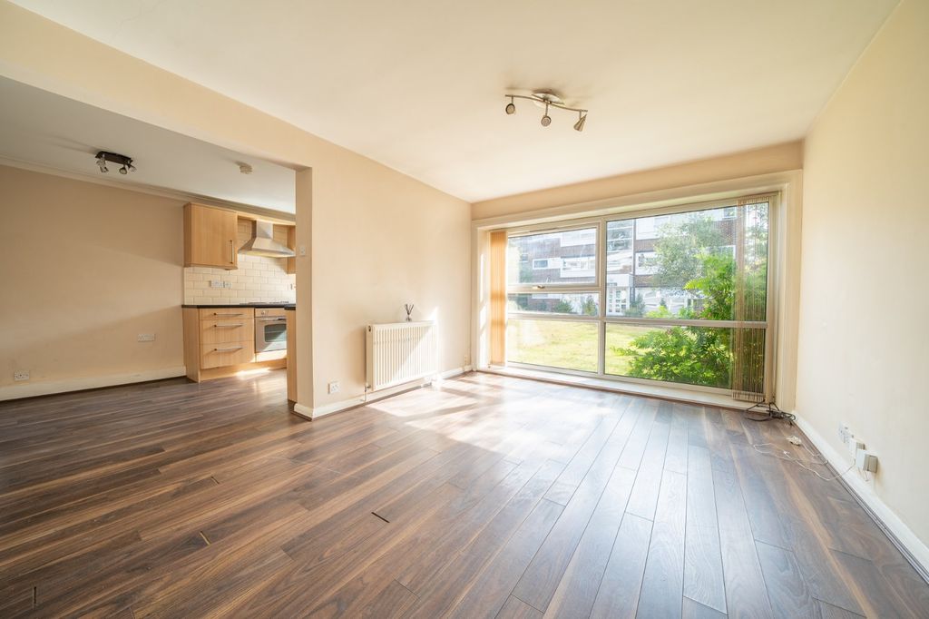 Property photo 3 of 11 Picture No. 05
