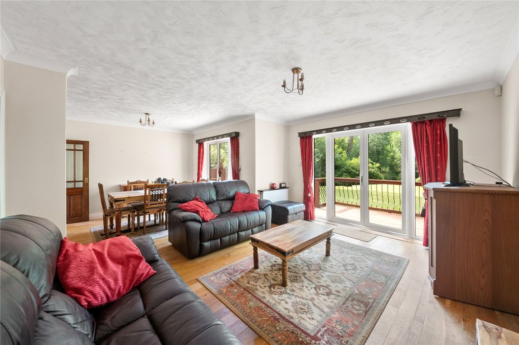 Property photo 2 of 29 Picture No. 29