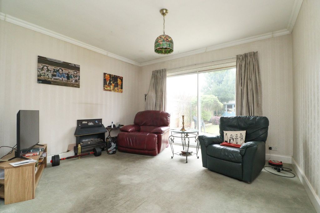 Property photo 2 of 21 Picture 2