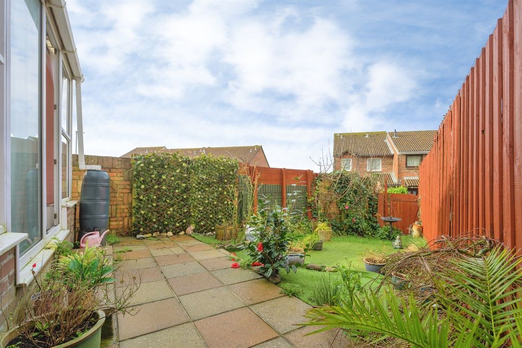 Property photo 2 of 15