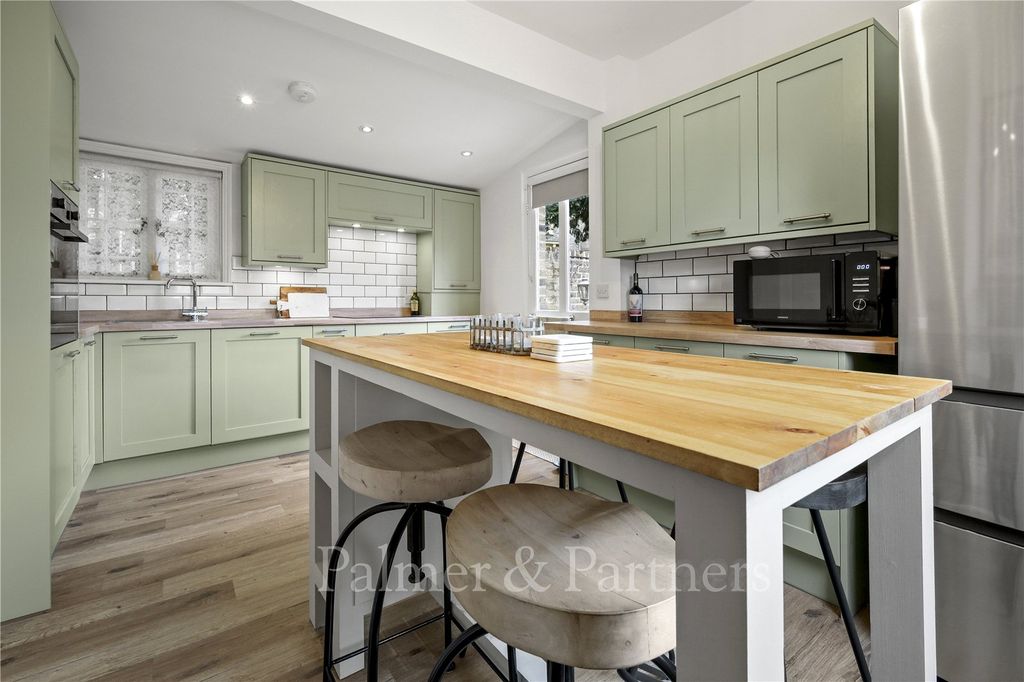 Property photo 2 of 18 Picture No. 03