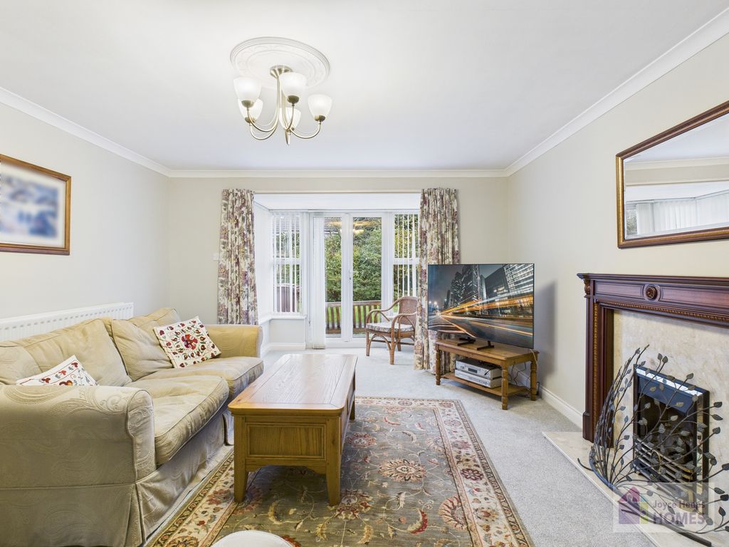 Property photo 3 of 33