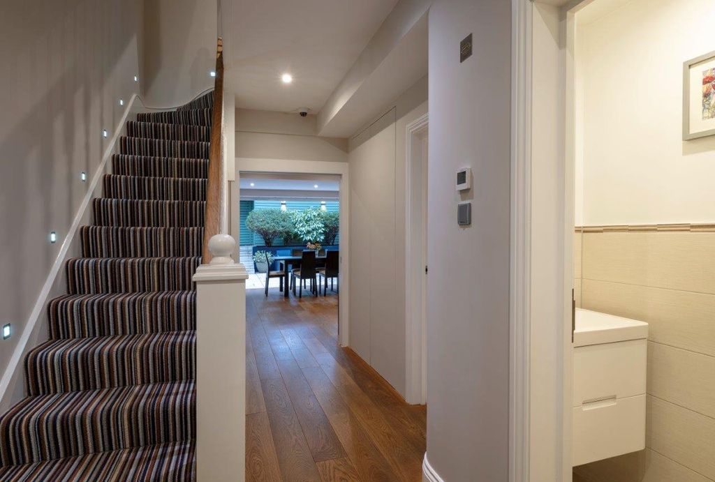 Property photo 3 of 11 Picture No. 01