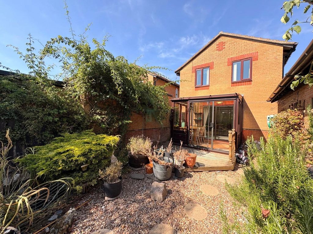 Property photo 2 of 17 Picture No. 06