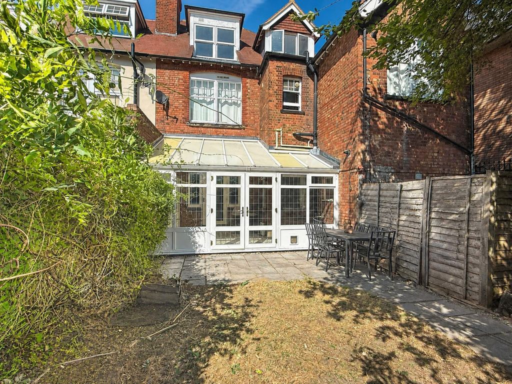 Property photo 1 of 12 Gardenflat