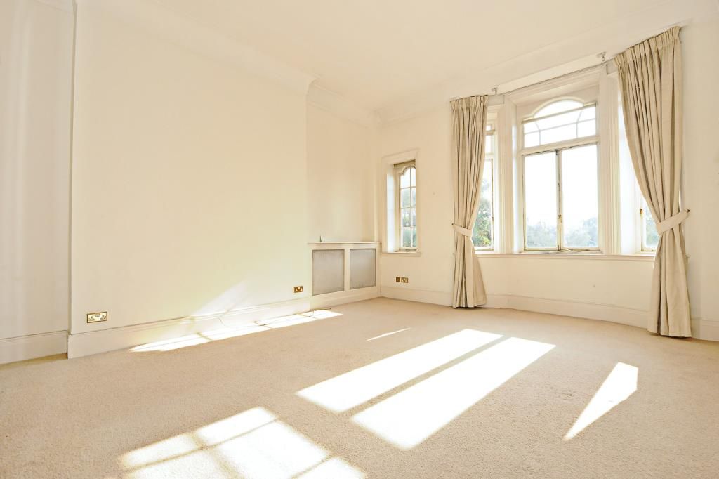 Property photo 1 of 10 Internal View