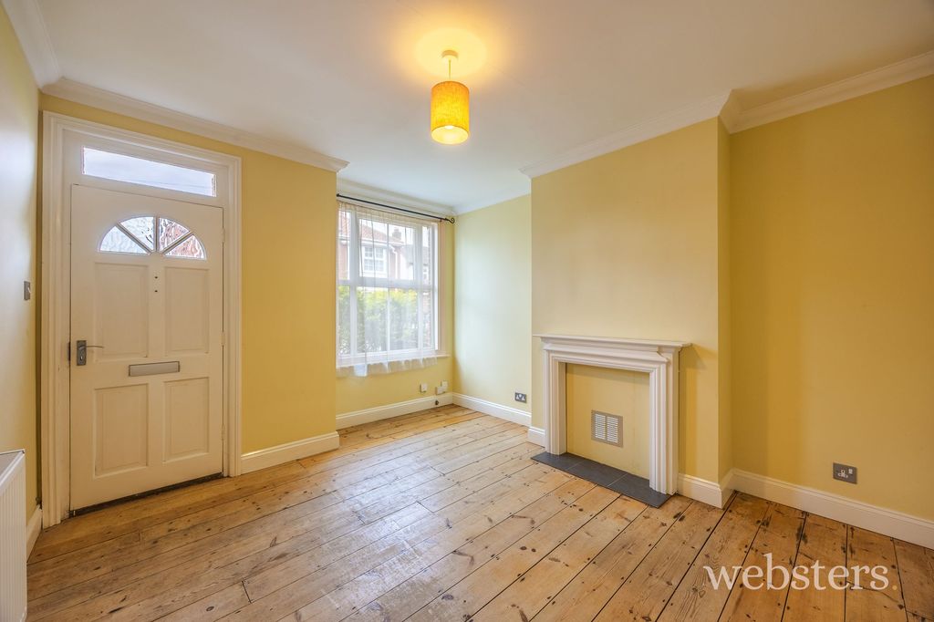 Property photo 2 of 15