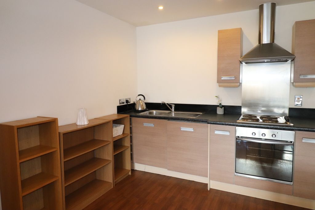 Property photo 3 of 10 Photo 03