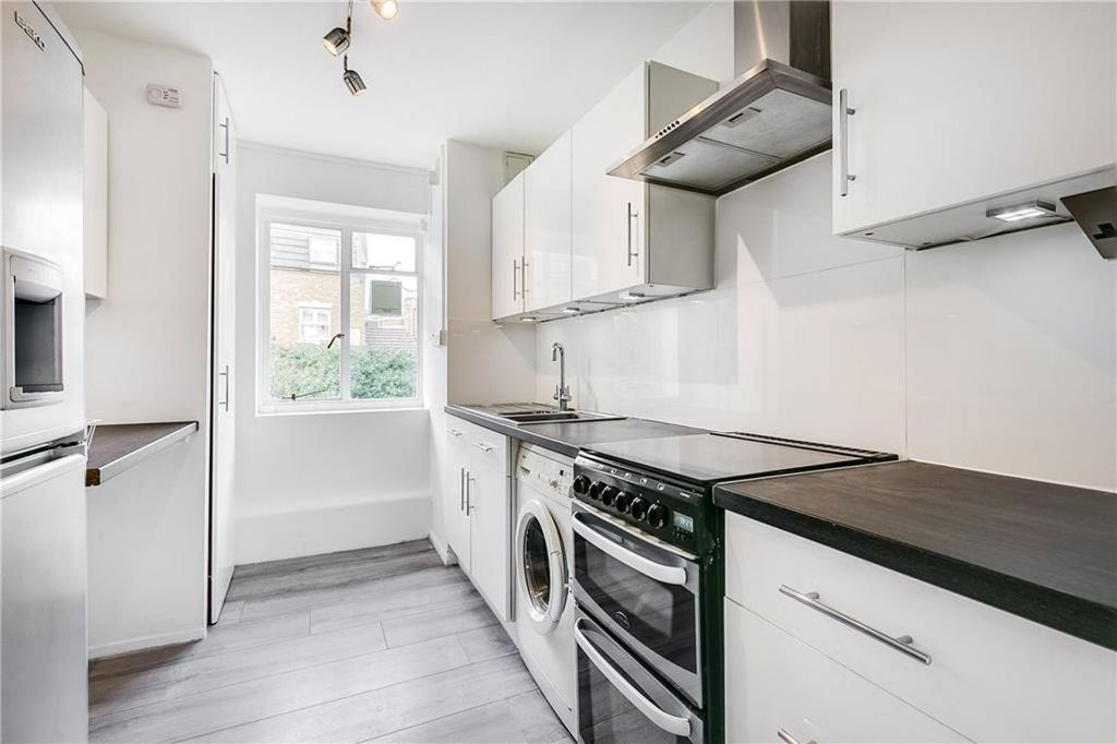 Property photo 2 of 6