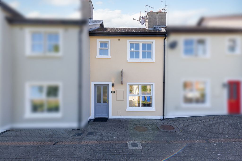 Property photo 1 of 21