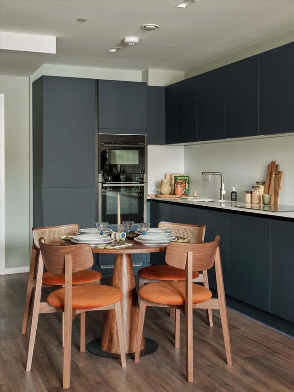 Property photo 3 of 8 Image