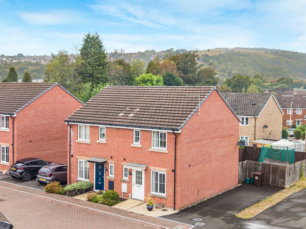 Property photo 1 of 34
