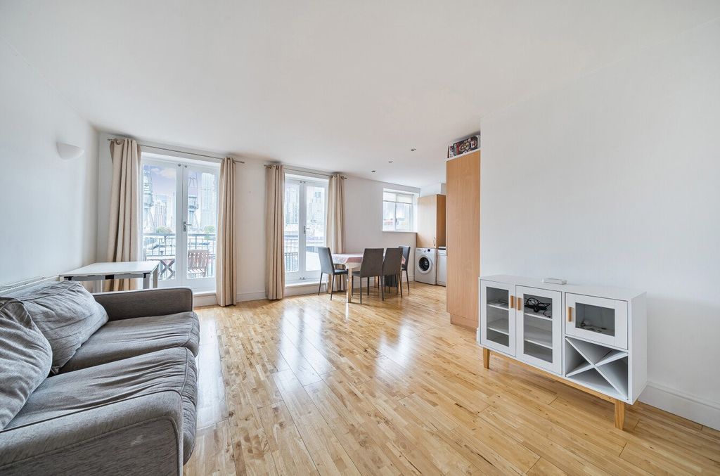 Property photo 1 of 18 1360588-8-68d6682...