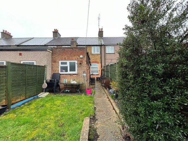 Property photo 3 of 4