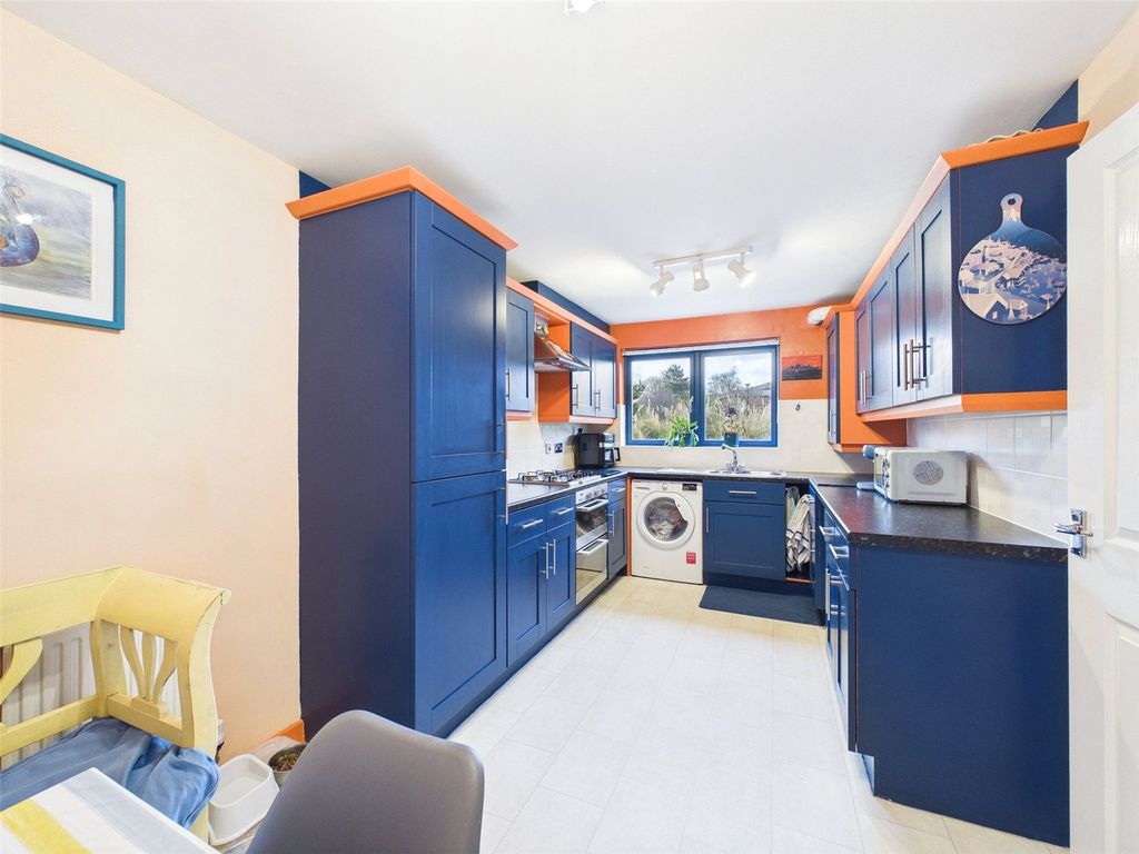 Property photo 2 of 16 Picture No. 06