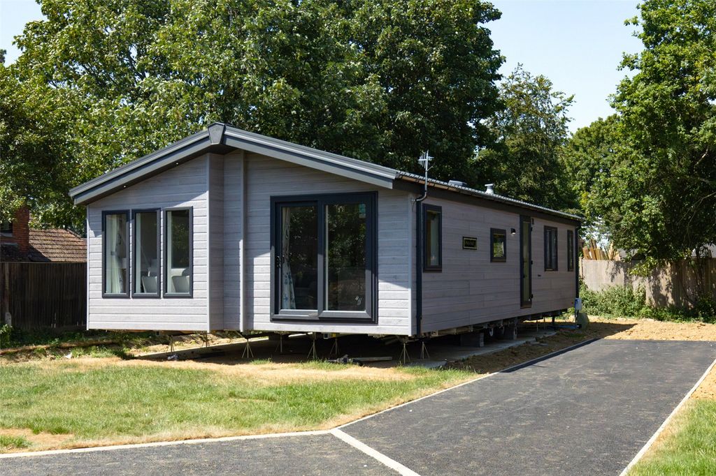 Property photo 1 of 14 Picture No. 01