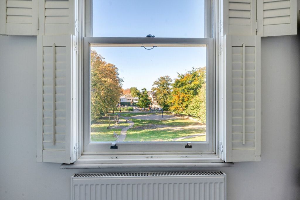 Property photo 3 of 12 Picture No. 05