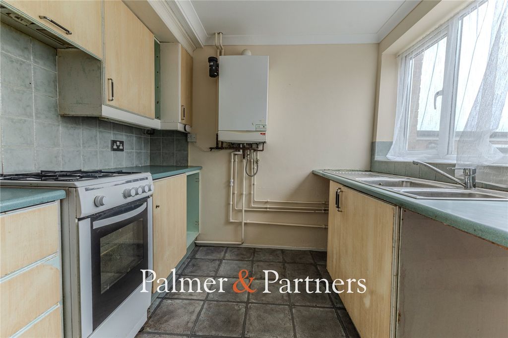 Property photo 2 of 10 Picture No. 01