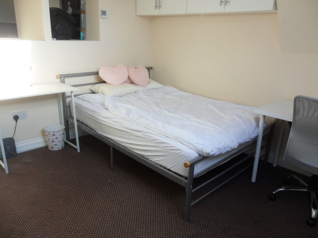 Property photo 2 of 5