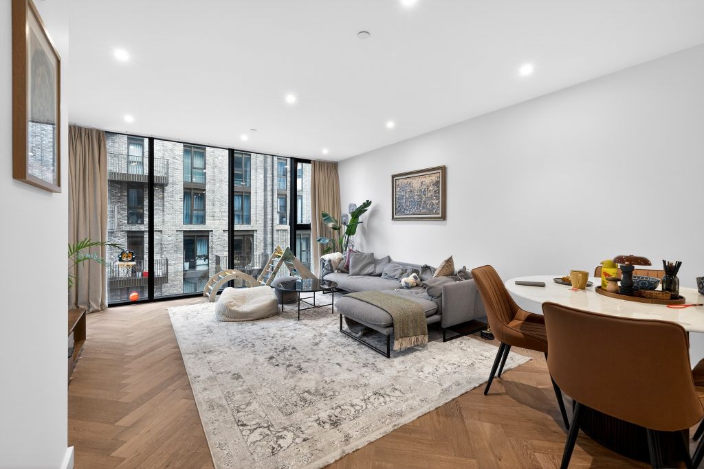 Property photo 2 of 26 Open Plan Living